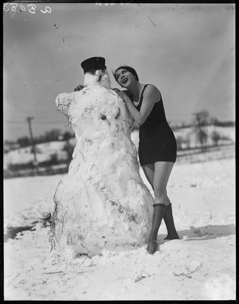 The vaudeville star Fritzi Ridgeway, showing what it takes to melt a snowman
